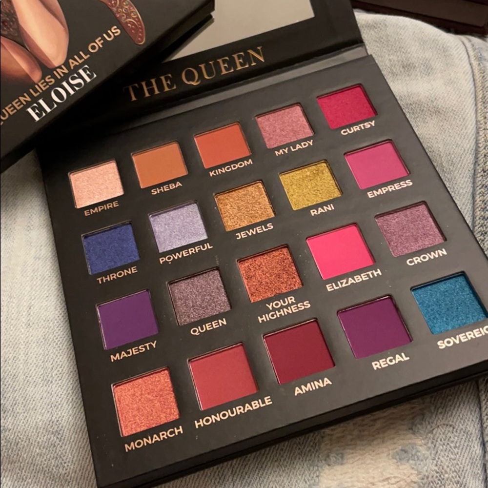 The Queen Eloise Palette